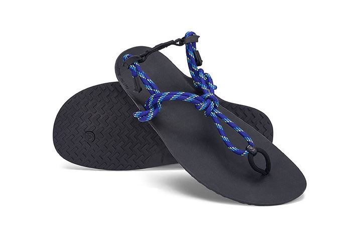 uWFlVXv̓J[S4FWJŁAʐ^͐VF́u\[_Cgu[v