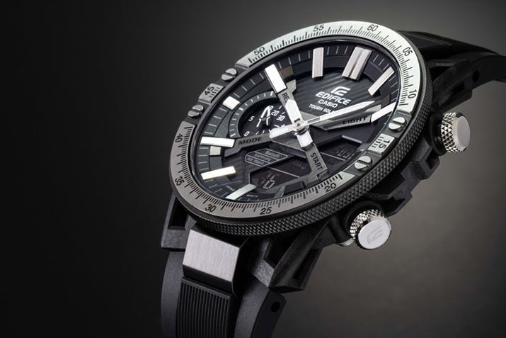 x[́AH̖CȎƑQ[WŁA^XP[oBɃANZgƂāArX̑Ă܂B܂Ax[уvbV{^̗ʂ鈻ڃ[bgAHzNfBe[ł