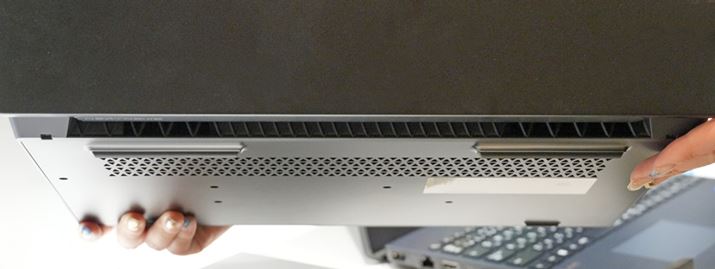 wʂɂ͑傫ȒʋC2݂Ă