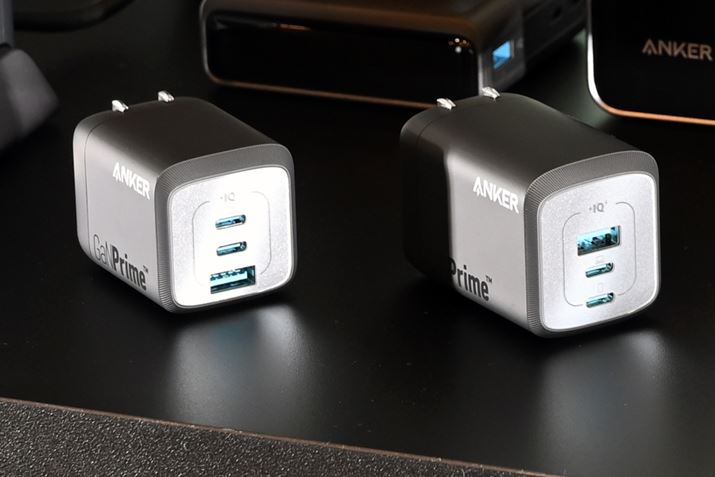 uAnker Prime Wall Chargeri67W,3ports,GaNjviʐ^jƁuAnker Prime Wall Chargeri100W,3ports,GaNjviʐ^Ej