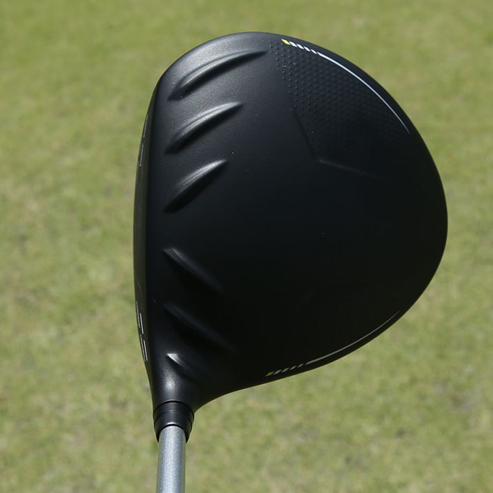 wbh`wbhTCYɂẮAʏ탂fƂ̍͂܂BNEɂ͋͐\コˋNu^[r[^[vʏ탂flɓڂĂ܂