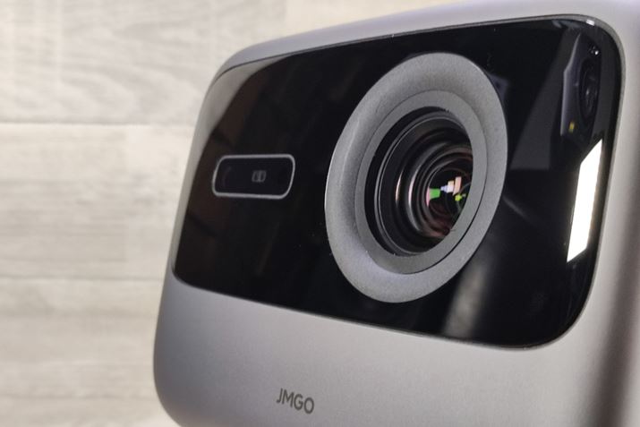 uN1 Ultrav̓Vtg4Kɂ͂Ȃ̂́A4K𑜓xɑΉĂ