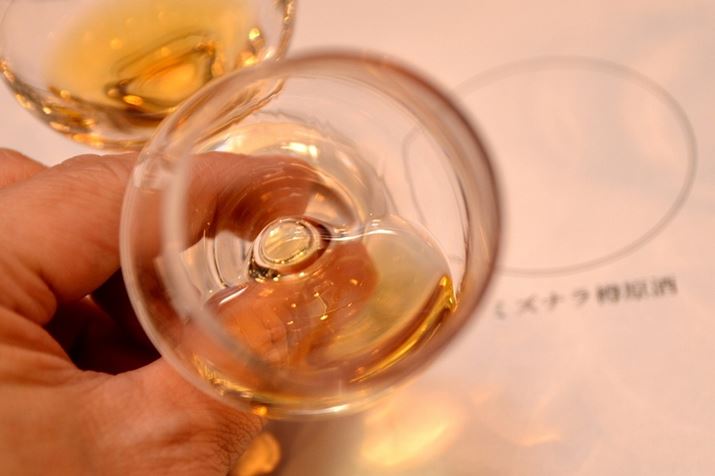 R̃~YiMB~Yi̖͂̂ƂA𑽂܂ނ߁AR₷ގB@ׂł邽߈Å󏭐lC̗vł