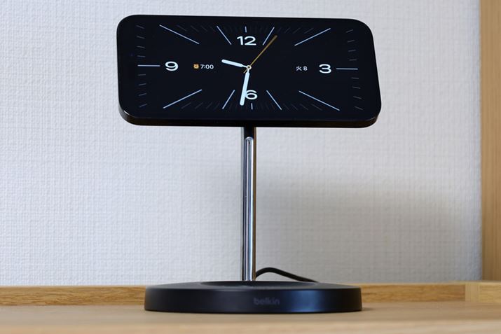 iPhoneŏ[dłxĹuBOOSTCHARGE PRO 2-in-1 Wireless Charger Stand with MagSafevBuWWDC 2023v̊uŎgĂ[dX^hłBAbvXgAł̉i14,200~iōj