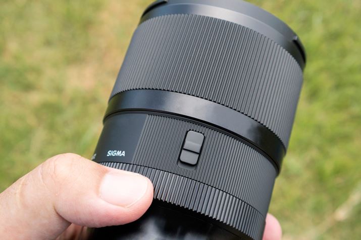 Eʂɍi胊ObNXCb`ڂĂ܂BI[g|WVł̂ݎBesƂA܂̓}jA|WVł̂ݎBesƂɃbNČ쓮h܂BׂzĂ܂