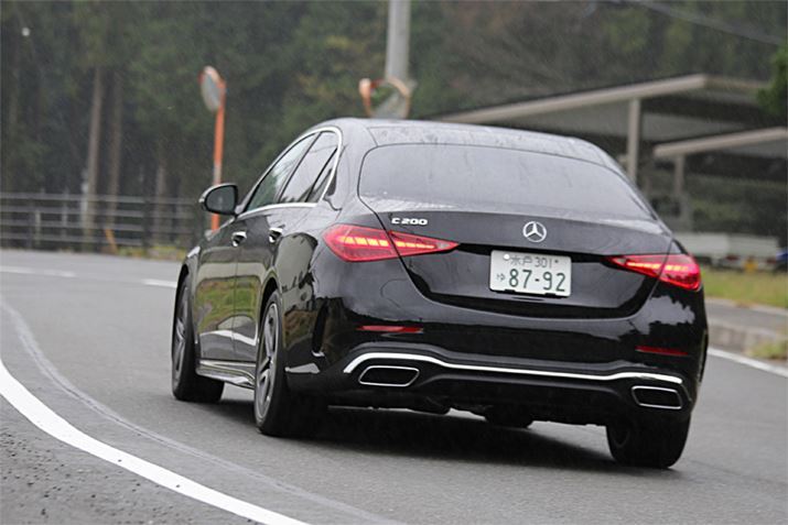 ւ؂邱ƂŎԌɓ⋷HnłsȂ^]ł܂BAEgo[̍̃N}Ȃ̂ŁAHł͕̎͂ȂI