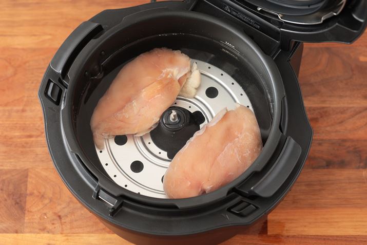 ƍ荞݁A30قǐQ{ނ˓2ɍڂAi1,800mLj܂BĝŏƎvĂ̂łA{ނ˓͊Sɐ̒ɂԁB̂ł͂ȂAቷ䥂ł悤łiቷĂłˁjBdC͓dCł͈ʓIȕ@łAWbp[tۑ܂ɓč邱Ƃ̂ŁAHނ̂܂ܐɓč̂͏߂āI