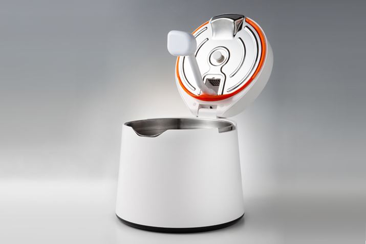 ӂ̓OɔяoĂ锒p[cUqŁAӂ߂ƃ^N̐ɐGdg݁B̐Uq͐ʂɍ킹ĉut[eBOviڂ͌qj̗pĂA5̍ƒni؍AčA[bpAA{jœ擾Ă܂