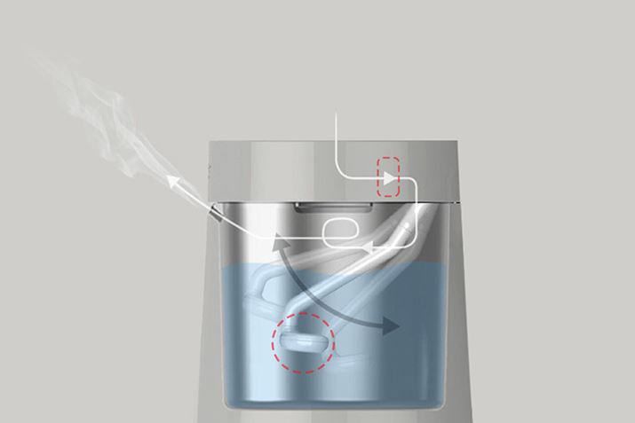 t[eBO̐Uq̓^N̐ʂɍ킹Aʉ̖3cmɈʒu悤ɉB^N̐0.5LȉɂȂƉ^]Œ~S@\Ă܂