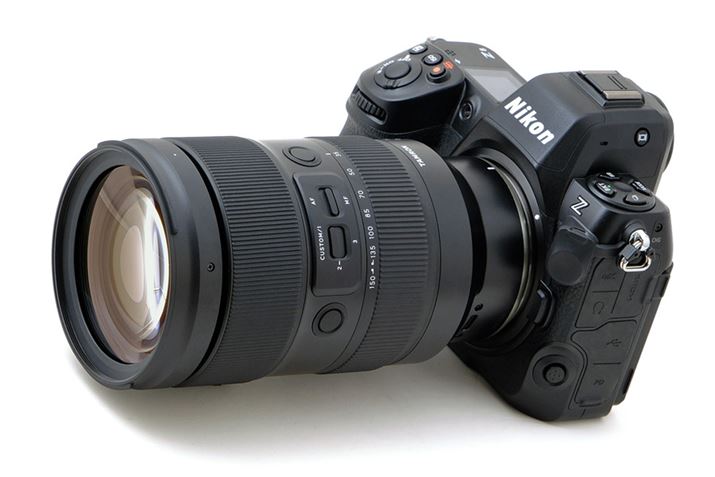 jRZ}Egpƃ\j[E}Egp̃TCY͂قړB傫߂̃{fB́uZ 8vɃtBbg郌Yƌ܂