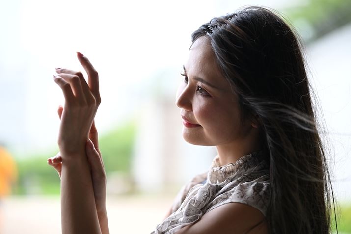 Z 8A35-150mm F/2-2.8 Di III VXDA107mmAF2.7A1/250bAISO400A-0.3EVAzCgoXFI[gAsN`[Rg[FX^_[hBeʐ^i8256×5504A13.8MBj