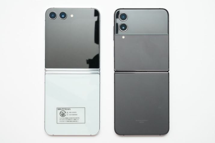 uGalaxy Z Flip5vijAuGalaxy Z Flip4viEjBwʃJcт牡тɕύXB܂AwʑSʂJo[鋭KXCorninguGorilla Glass Victus2vɂȂĂ