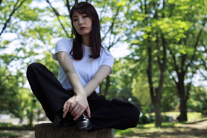 EOS R3ARF50mm F1.2 L USMAF2.8A1/200bAISO100ARAWBeʐ^i6000×4000A8.7MBj