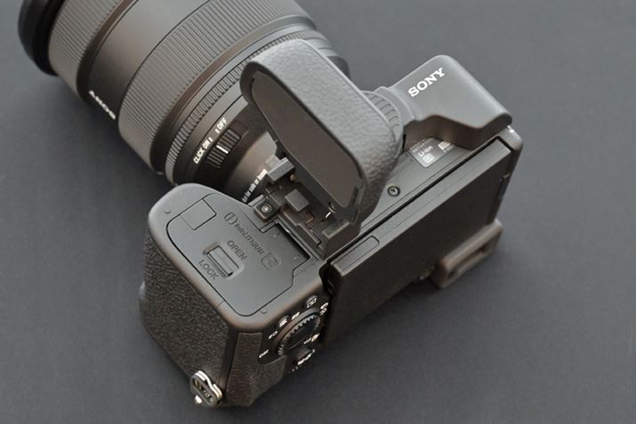 uGP-X2v́Aobe[𕢂J悤ɐ݌vĂ