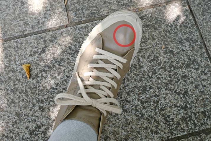 Ȃ݂ɁÂĐ߂ɎĂāAܐɂƂ肪̂ꂵ|CgBĂĉKł ʐ^ł͂킩₷悤ew𕂂Ă邽߁As̈ʒuƂ͂قȂ܂