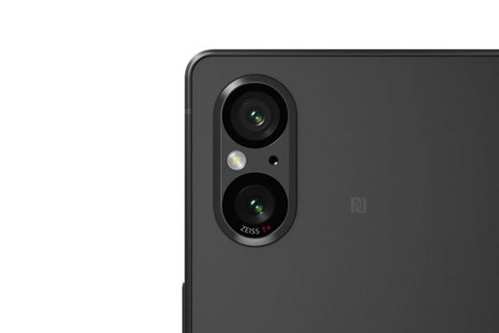 CJ́uXperia 1 Vv]Jȗ́BY͈c@CXďĈ̂