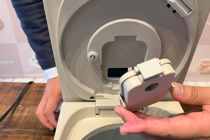 ̂ӂCbNo[΁AȒPɎOƂłAĂ萅􂢂ł̂ŁAS