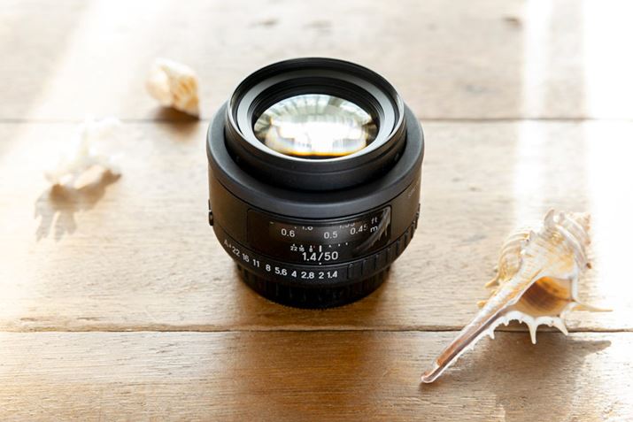 ŐVYȂ̂ɃI[heCXgy߂usmc PENTAX-FA 50mm F1.4 ClassicvBtTCY჌tJuPENTAX K-1 Mark II/K-1vp̐VJX^C[WuGoldvƂ̑Qł