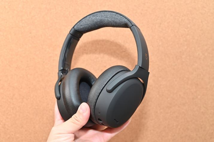 J[True Black1F̂݁Bwbhohɂ͂Ȃ݂̃XJSfUCĂ