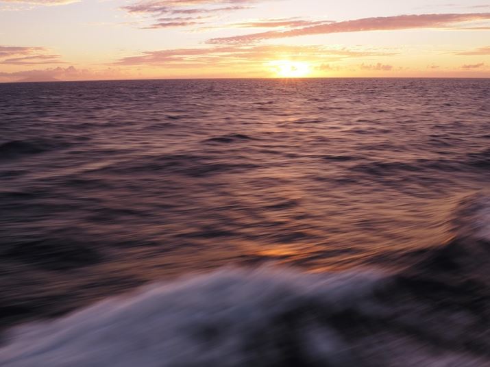 OM-5AM.ZUIKO DIGITAL ED 14-150mm F4.0-5.6 IIA14mmi35mmZ28mmjAF22A1/10bAISO200A-0.3EVAzCgoXFVAdオݒFJ[NG[^[Beʐ^i5184×3888A10.0MBj