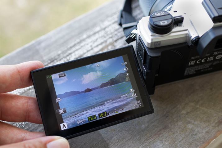 j^[̓oAOŎRȃAOBeł܂