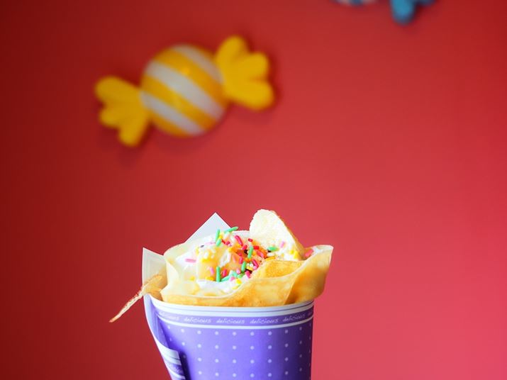 ɓLOɁA`߂ɂN[vŃN[vBJtȕǂwiɁAuA[gtB^[vŃrrbhɁBɂ͂ō̂X񂠂܂OM-5AM.ZUIKO DIGITAL ED 14-150mm F4.0-5.6 IIA25mmi35mmZ50mmjAF5A1/60bAISO400A+0.7EVAzCgoXFI[gAA[gtB^[F|bvA[gIIBeʐ^i5184×3888A8.8MBj