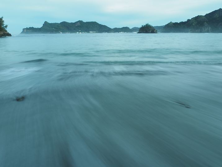 4EVᑬŁuCuNDv𗘗p܂B̖邢V[łAgԂԂ炵ČzIȎdオɁBȂA͎莝BeBԂ␳ʂ𑶕ɗpJbgł܂OM-5AM.ZUIKO DIGITAL ED 14-150mm F4.0-5.6 IIA14mmi35mmZ28mmjAF22A1.3bAISO200AzCgoXFI[gAdオݒFJ[NG[^[ACuNDiND16jBeʐ^i5184×3888A4.3MBj