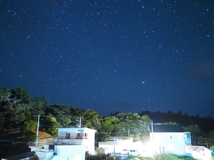 uAFvŎBeBOɌȂǂĂ萯Ƀsg킹ĂĂ܂OM-5AM.ZUIKO DIGITAL ED 17mm F1.2 PROA17mmi35mmZ34mmjAF1.2A13bAISO3200AzCgoXFMdAdオݒFVividBeʐ^i5184×3888A12.9MBj