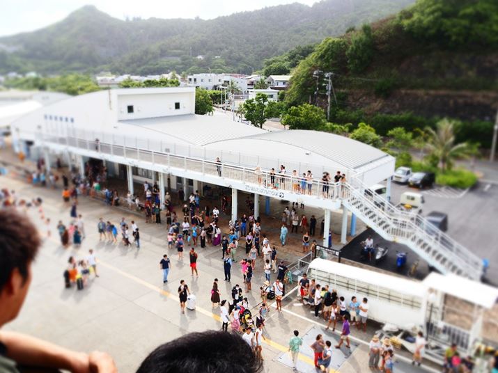 ĂсAuہvɏDB24ԂĖ߂܂B̃V[̓W[Ƃ܂OM-5AM.ZUIKO DIGITAL ED 14-150mm F4.0-5.6 IIA14mmi35mmZ28mmjAF8A1/250bAISO200A+0.3EVAzCgoXFI[gAA[gtB^[FWI}II