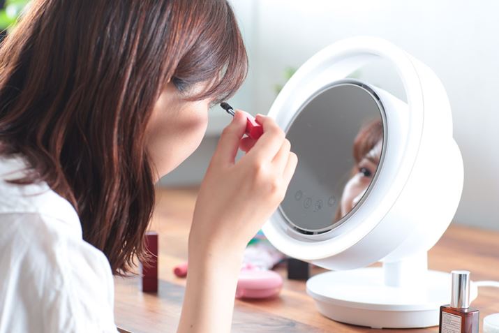 ~[Ɋ߂ÂAڂJĎgƂACCNƂ͑QBR^NgY̒Eɂ悳