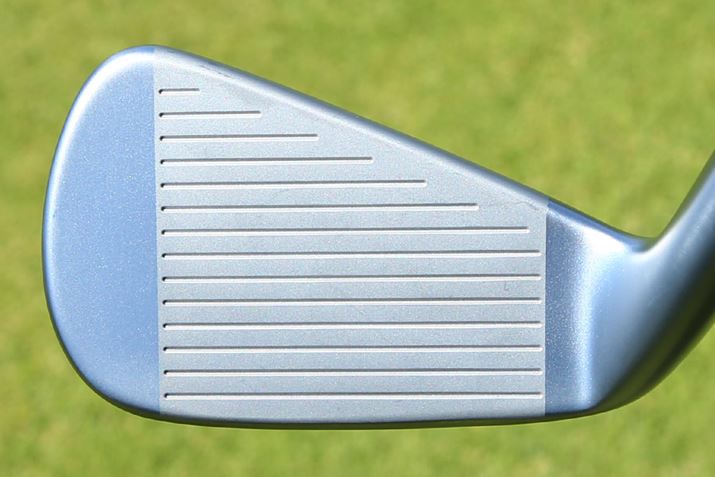 tF[Xfނɂ̓N[uf|̗pB荞ނ悤L^ɐ`AԎ育ƂɃtF[Xς邱ƂŁAItZ^[qbĝ΂}Ă܂