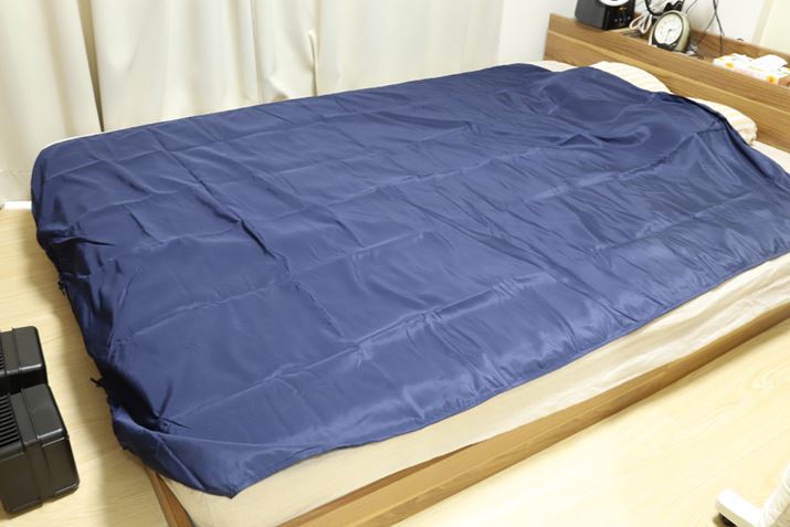 t@̎tJĂق𑫌ɂāApzcxbhɃZbg