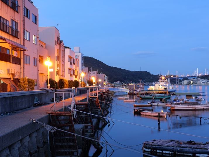 4b̃Vb^[Xs[hŃVb^[؂Ă邪Aʐ^𓙔{ŊmFĂ݂Ǝu␳Ă̂킩BƃObvđ𐮂ȂBeƁA4błOrȂŎBełiBeFcWijLUMIX G9PROIIALEICA DG VARIO-SUMMILUX 25-50mm/F1.7 ASPH.A25mmi35mmZ50mmjAF5.6A4bAISO100AWBFVAtHgX^CFX^_[hBeʐ^i5776×4336A11.1MBj