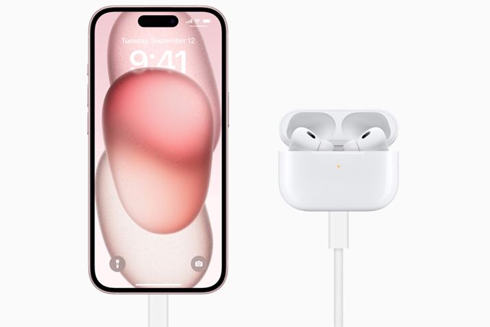 OC^[tFCXUSB Type-CɁI uAirPods Proi2jvUSB Type-CɃAbvf[g