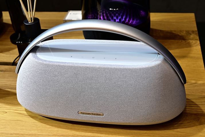 harman/kardonuGO+ PLAY 3v