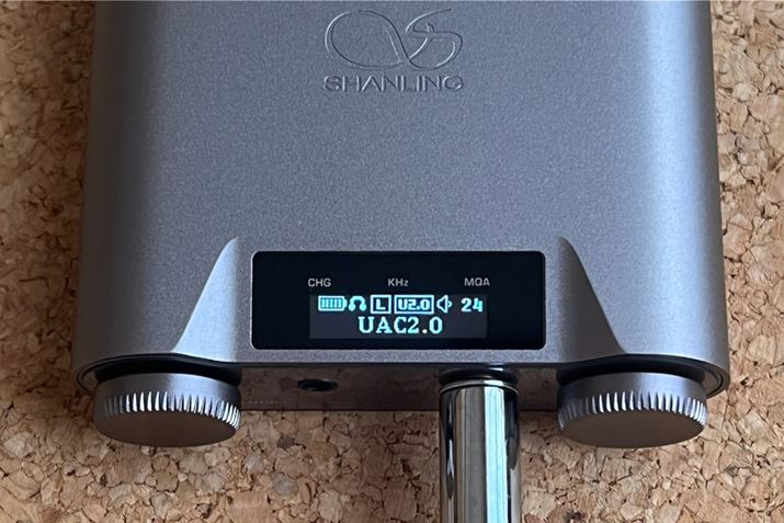 UAC[hɐ؂ւUSB DACƂēAX}[gtH̃Xg[~OAvy߂