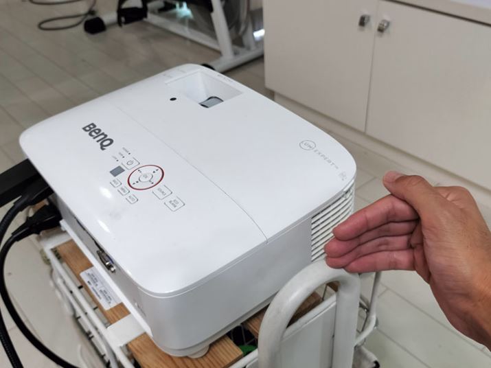 rCɎ߂ÂƁAƂĂ̂炭Ȃقǂ̔MoĂ