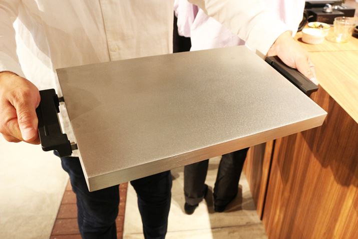 v[g̏dʂ͖2.8kgƈʓIȃzbgv[gƔׂƏd߂ł