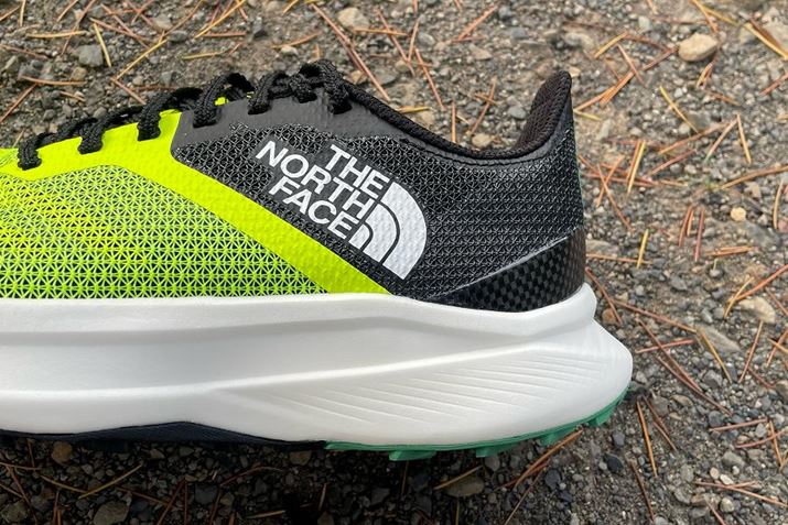 32mm̍EVA~bh\[́A̕ŠyƂꂽ񋟁BO̓łARƃXgChLт悤Ȑi͍͂ł݂