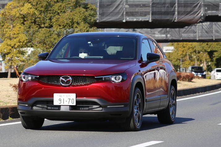 uMX-30 EV MODELv́ArꂽHʂ܂ȂKȏSnAdSIEUE[õR[i[OȂǁA^]ĂĊyoN}ւƎdグĂBuMX-30 [^[EVvAɋ߂薡ɂȂĂ悤