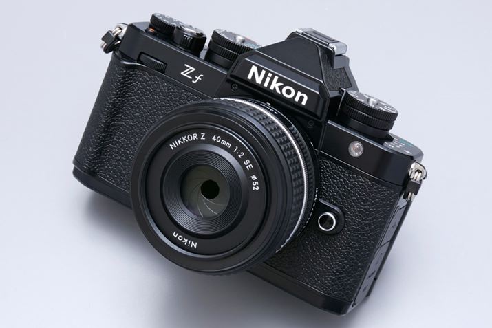 LbgY̒Pœ_YuNIKKOR Z 40mm f/2iSEjvgݍ킹C[WB{fBJ[̓ubN̂