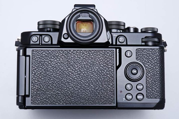 lHṽV{Hɂ͗̊̂VKp^[̗p