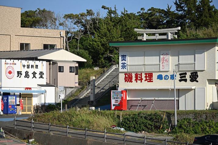 F4ŎBeZ 8ANIKKOR Z 70-180mm f/2.8A180mmAF4A1/1000bAISO64AzCgoXFVAsN`[Rg[FX^_[hAANeBuD-CeBOFȂBeʐ^i8256×5504A29.5MBj