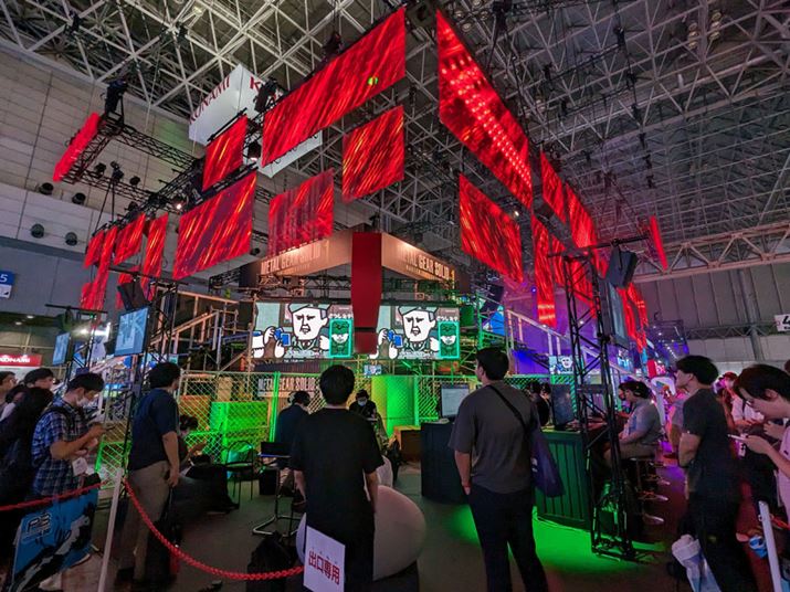 u[X͔ɋC̓oŁA܂Ƀ^MA