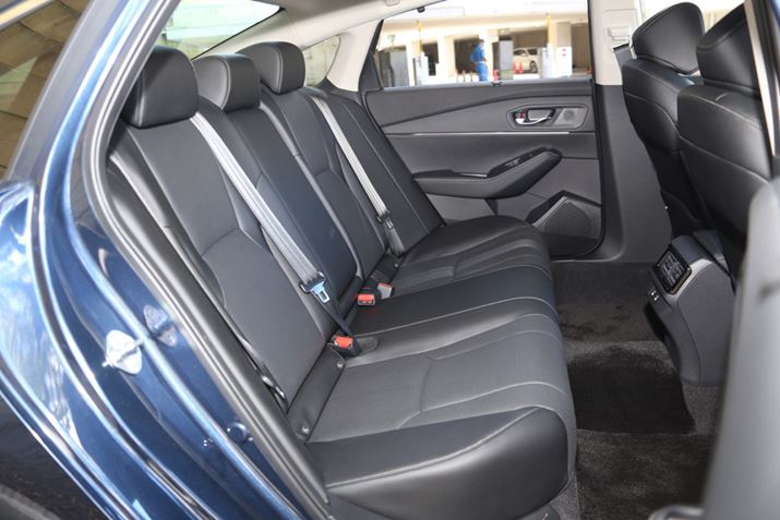 V^uAR[hṽAV[gBł͊₷ƂwE󂯂Ă߁AV^ł͍ʂ_炩Ċpx𒲐邱ƂŁA₷ȂĂ