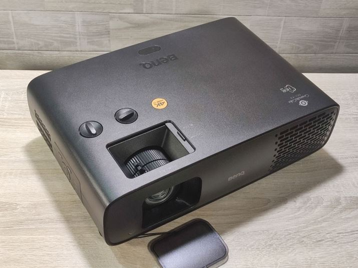 2023N77ɔƂȂBenQ̃z[VA^[vWFN^[uHT4550ivBsz艿i45~O