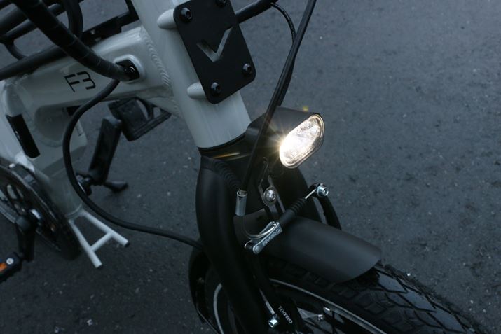 tgCǵAdAVXg@\̓dIɂƎ̖͂邳mĎœ_B蓮ŃI/It郂[hɐ؂ւ\