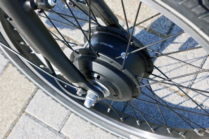 Oւ̎inujƈ̉nu[^[̗pBOς^CṽAVXgAA͐l͂ŋ쓮̂őO2֋쓮