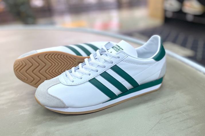 AfB_XuIWiX Jg[ OGvBu~^ Xj[J[Yvł̔̔íA17,600~ iōj