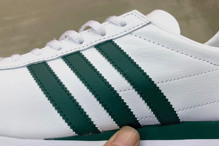 AfB_XےfUCƌX[XgCvXB1940N㔼ɓoꂵĈȗA̐l̐SݑĂ܂